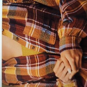 Pilcro Relaxed Plaid Buttondown Shirt XS